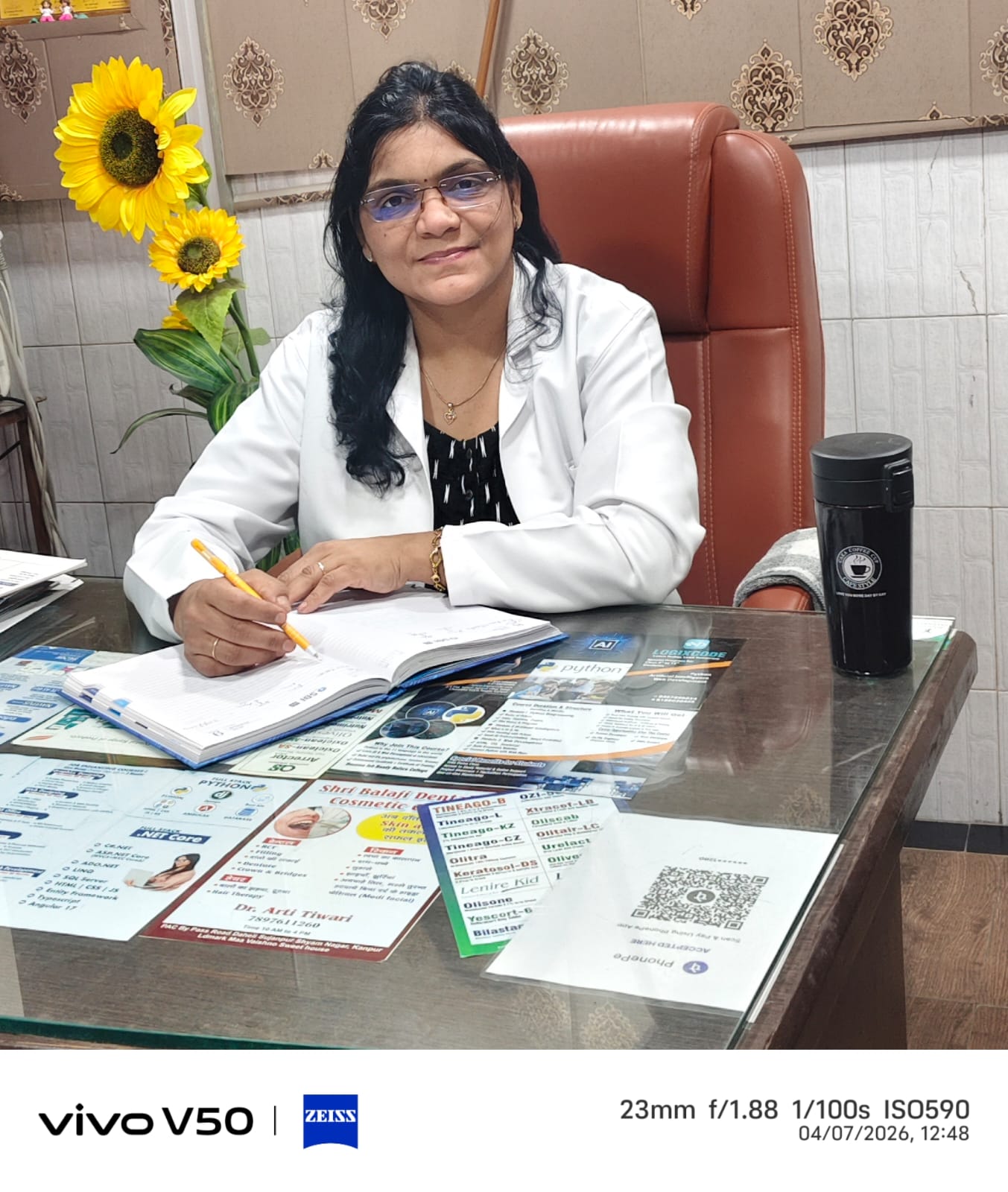Dr. Arti Tiwari
